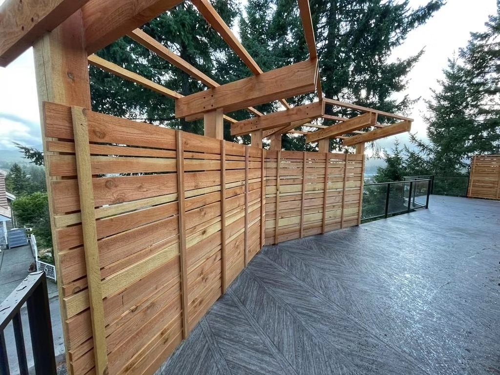 Nanaimo BC Yard Carpentry Privacy Wall